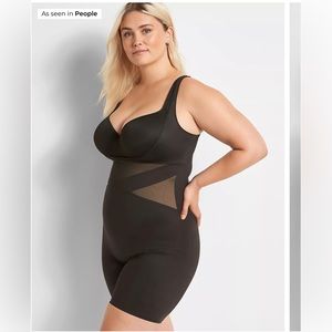 NWT Level 3 Contouring Open-Bust Thigh Shaper